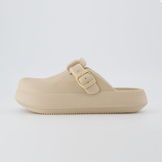 Fable Cloud Clog